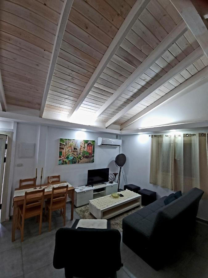 Villa Mol Hahr à Safed Extérieur photo