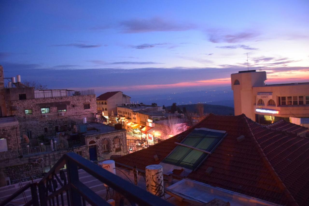Villa Mol Hahr à Safed Extérieur photo
