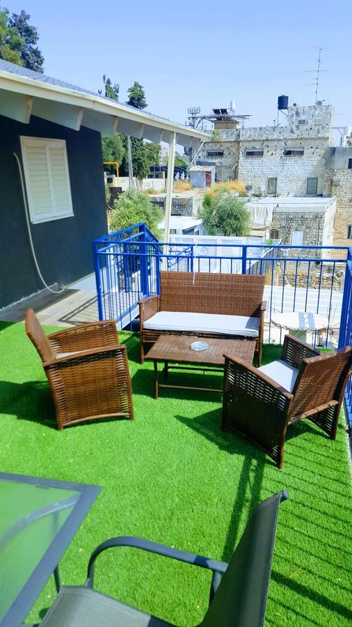 Villa Mol Hahr à Safed Extérieur photo