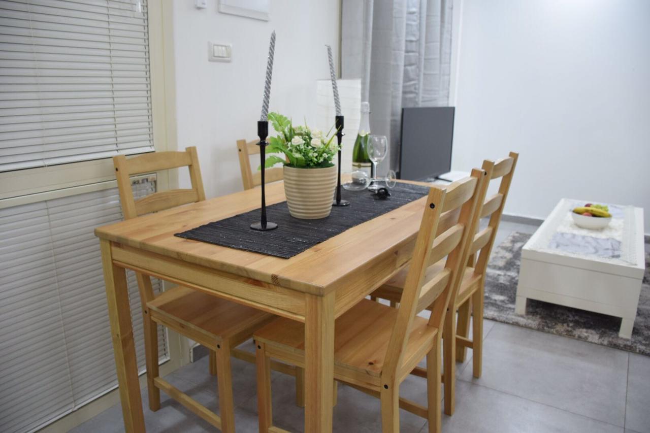 Villa Mol Hahr à Safed Extérieur photo